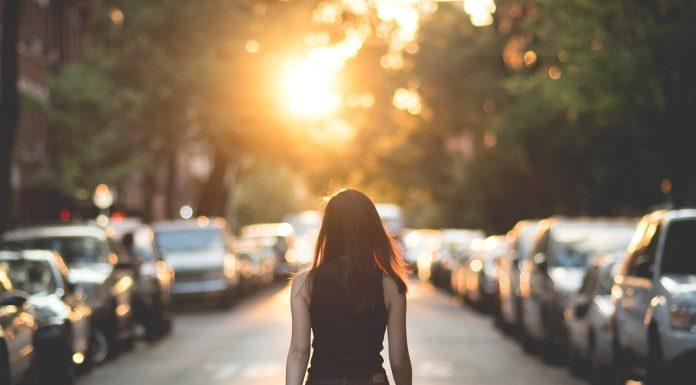 8 Benefits of Driving Less