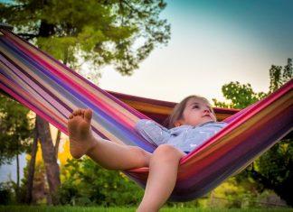 How to Entertain Your Kids at Home During Summer by Giving Them Control