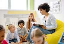 4 Careers for Moms Who Love Nurturing and Family Life