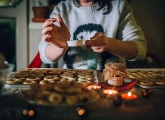 Baking Mom with Type 1 Diabetes